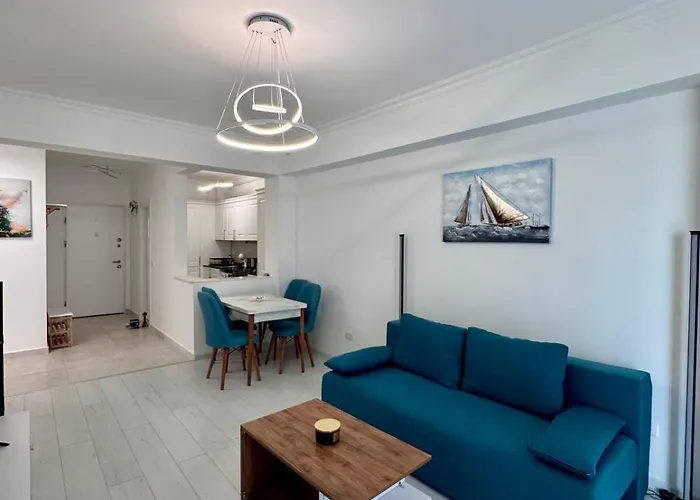 Lamera - Solid Butoaie Si Studiouri Cu Parcare Si La Si Mare