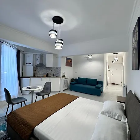 Apartmán Lamera - Solid Butoaie Si Studiouri Cu Parcare Si La Si Mare Mamaia