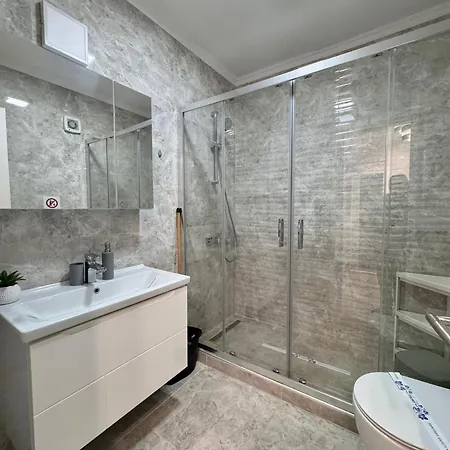 Romantic Solid Lamera Мамая