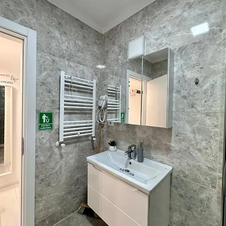 Lamera - Solid Butoaie Si Studiouri Cu Parcare Si La Si Mare * Mamaia