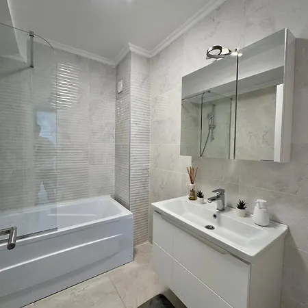 Romantic Solid Lamera Мамая