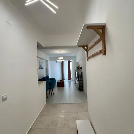 Romantic Solid Lamera *