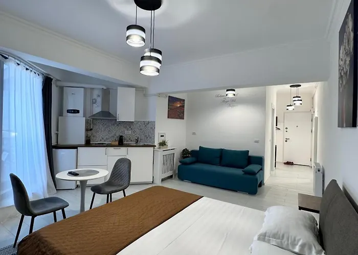 Apartment Romantic Solid Lamera Mamaia